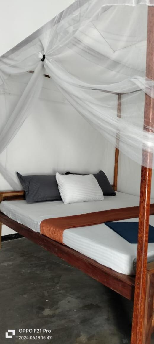 Hostel Costels Arugambay Arugam Bay Zewnętrze zdjęcie